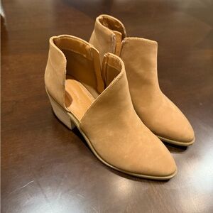 Tan Women's Ankle Boots